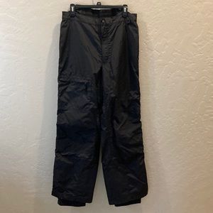 Columbia side zip ski pants, size M